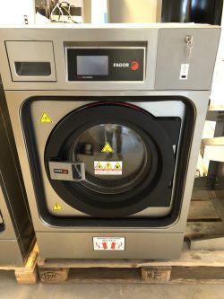Vaskemaskine fra Fagor med afløbsventil, LAP-10 TP2 E, brugt i 6 måneder